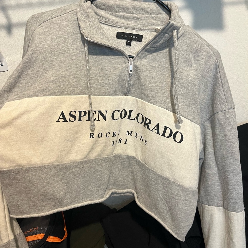 LA Hearts Pac Sun Aspen Colorado Cropped Quarter Zip